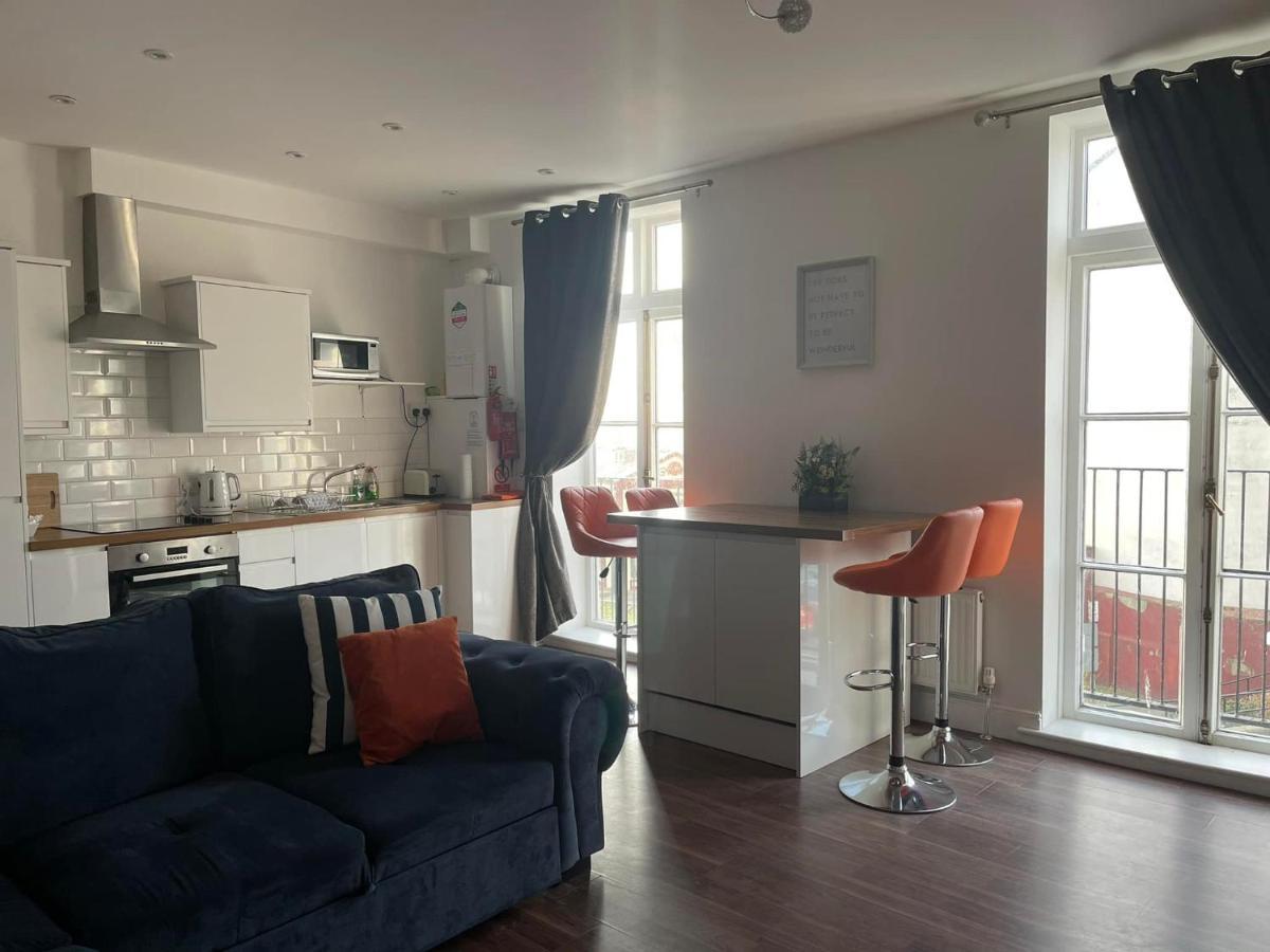 Harcourt Place *